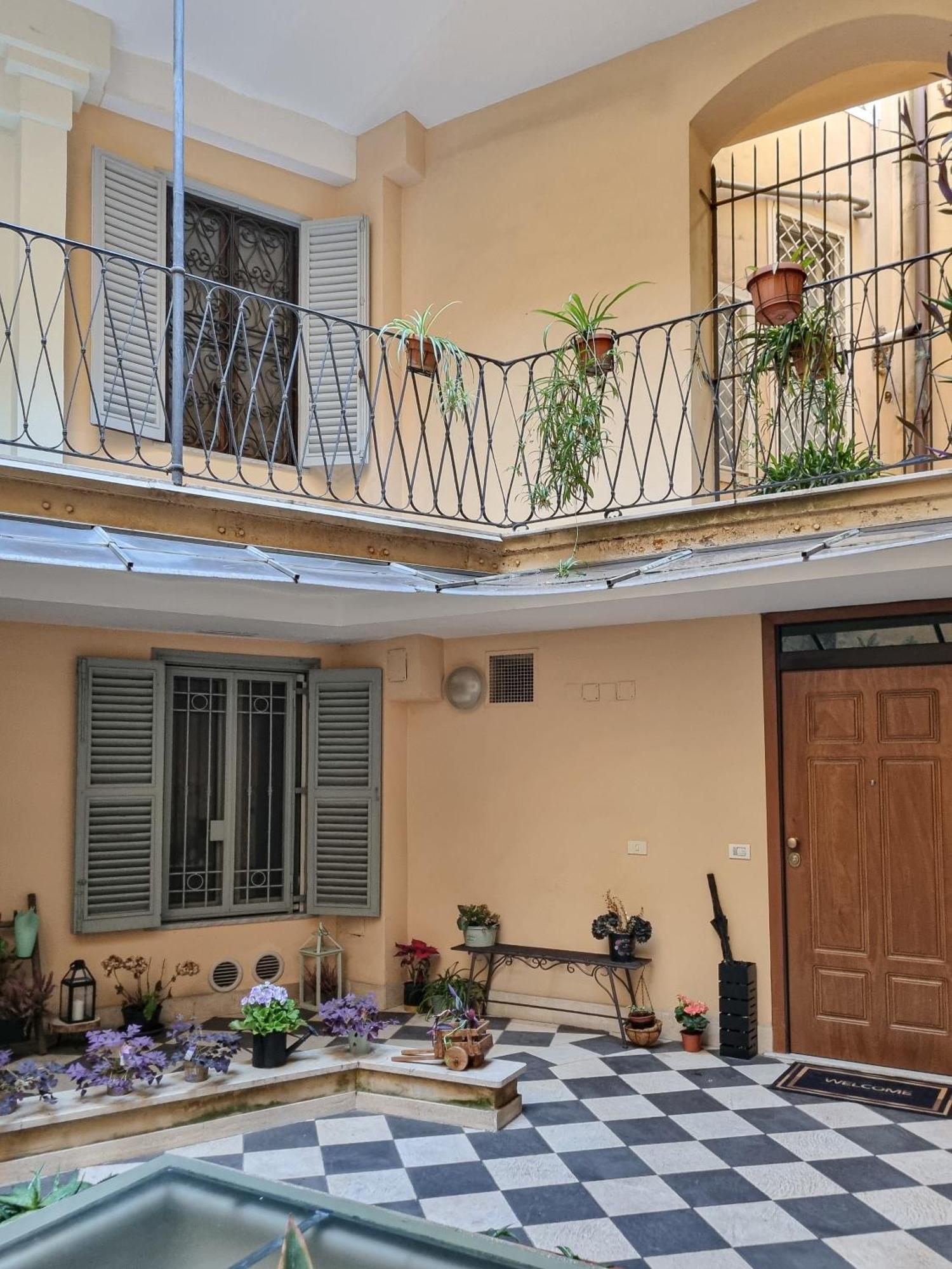 Colosseum Luxury Suite Rome Exterior photo