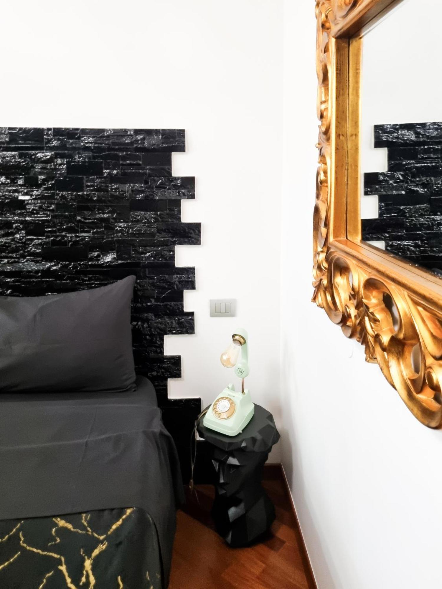 Colosseum Luxury Suite Rome Exterior photo